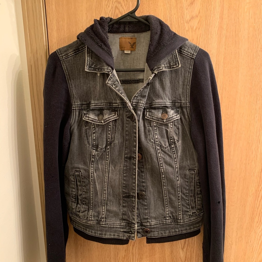 American Eagle Jean Vest/Sweatshirt